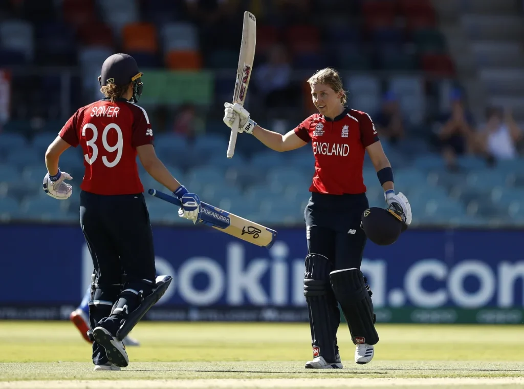 ENG W register a comprehensive 98-run victory ENG W register a comprehensive 98-run victory